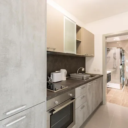 Apartamento Designer 1br Studio With Comfy Sofa And Views By 360 Estates St Paul's Bay